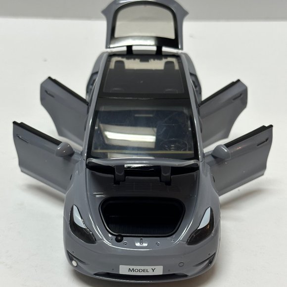 1:24 Tesla Model Y Diecast With Headlight & Taillight LED Gray - Picture 10 of 10